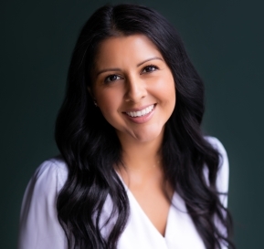 Laura Jacobs Profile Photo